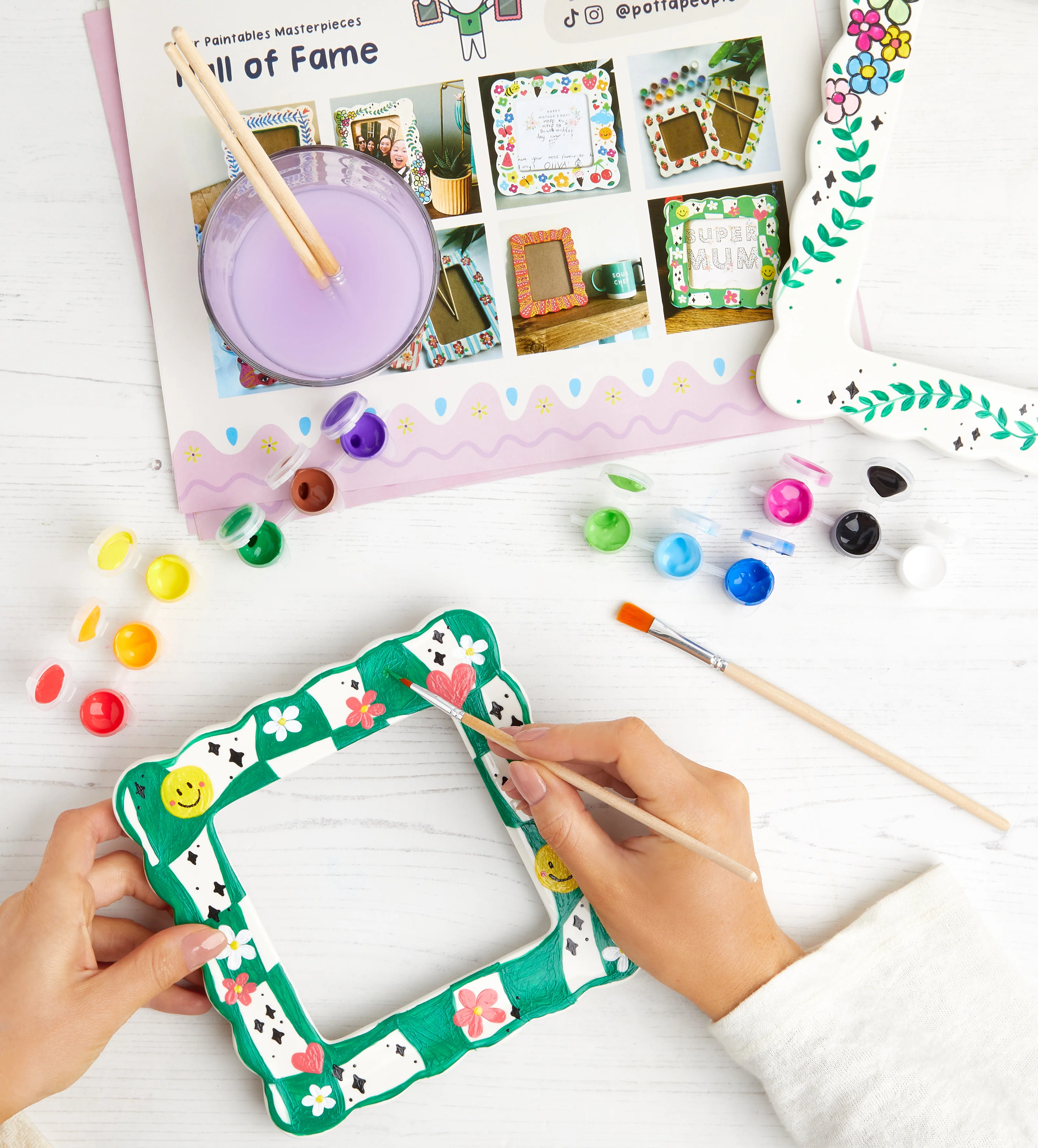 Paint-a-Frame - Image 27